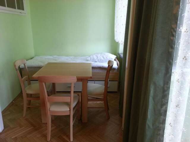 Апартаменты Apartament Familia - Bon Turystyczny Краков-13